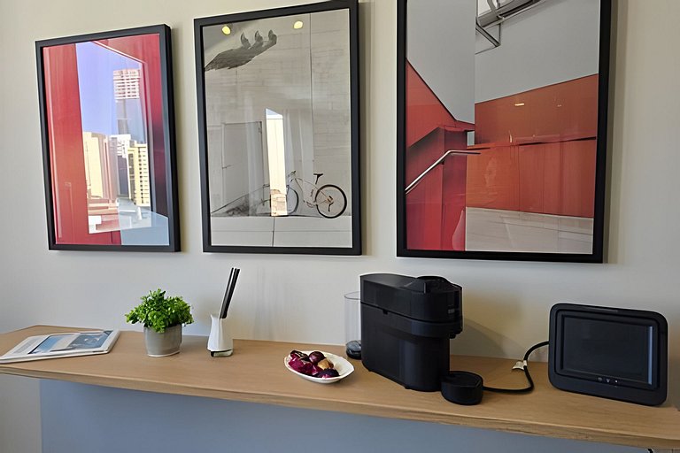 Loft Confortável + sofá cama | Cons. EUA e EzTower