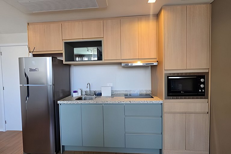 Loft Confortável + sofá cama | Cons. EUA e EzTower