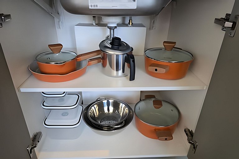 Loft Confortável + sofá cama | Cons. EUA e EzTower