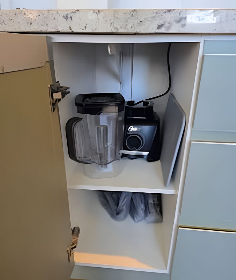 Loft Confortável + sofá cama | Cons. EUA e EzTower