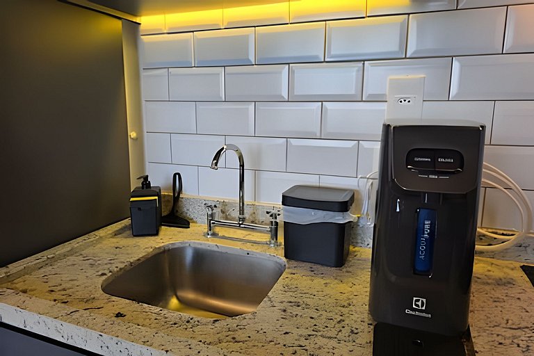 Exclusivo : Studio c/ Vaga + máq. lavar - EzTower