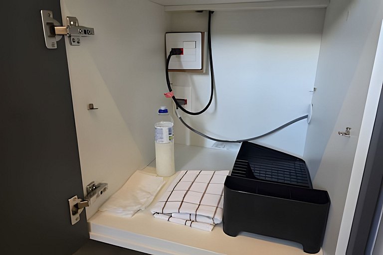 Exclusivo : Studio c/ Vaga + máq. lavar - EzTower