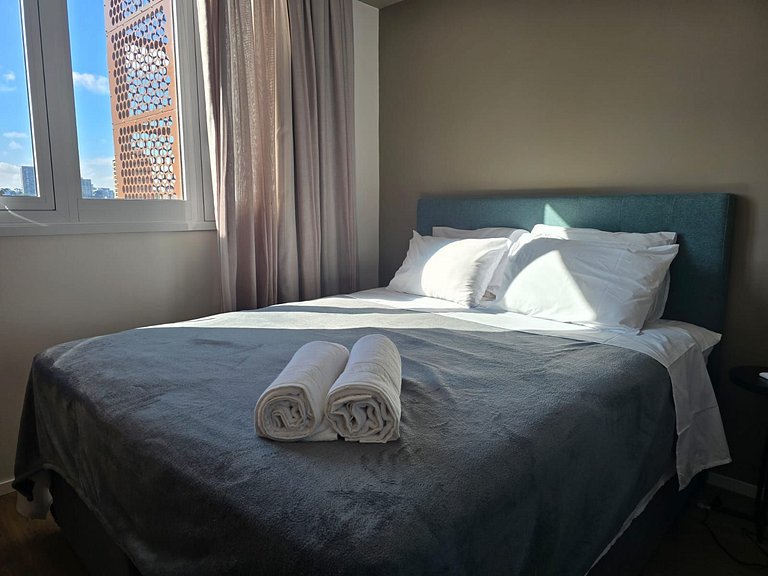 Loft Cama Queen - Eztower e Consulado EUA!