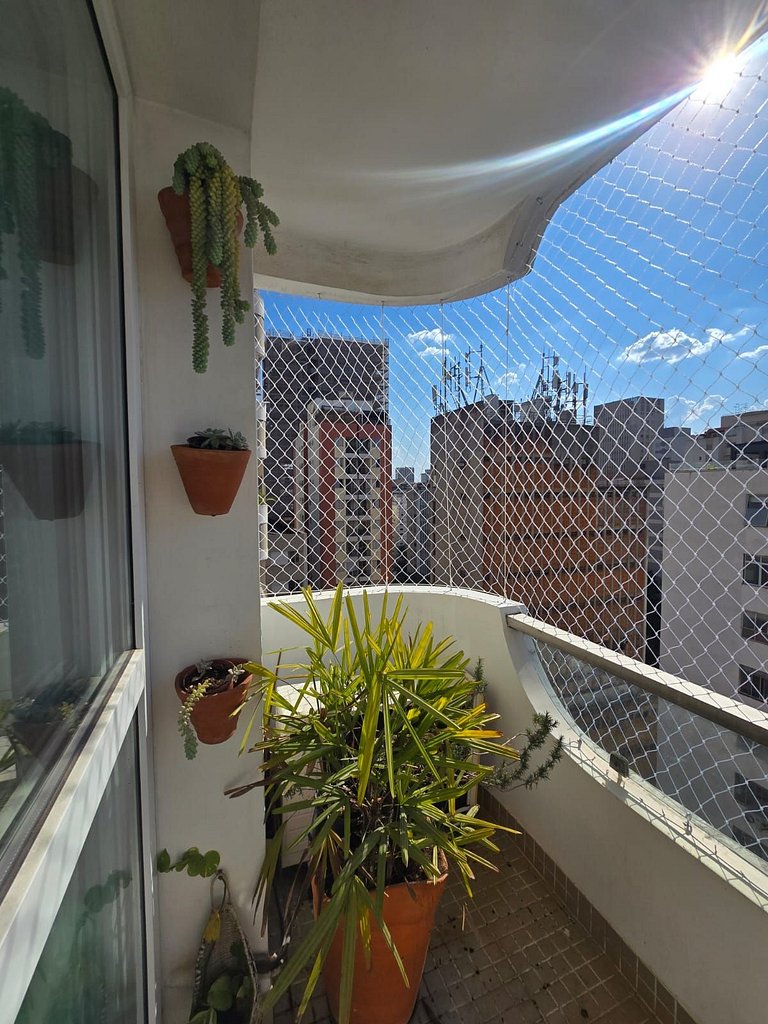 Ap. 1 dorm com vaga na Al. Itu!