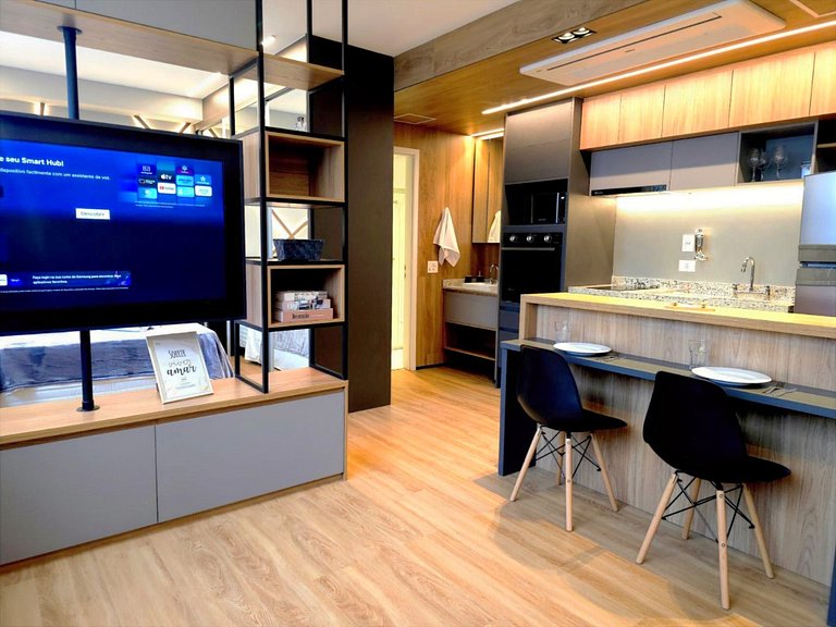 Studio Novo + 1 Vaga - Shop. Morumbi