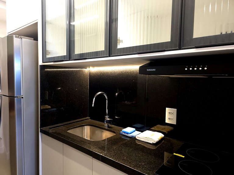 Studio Novo ao lado Metrô Brooklin!