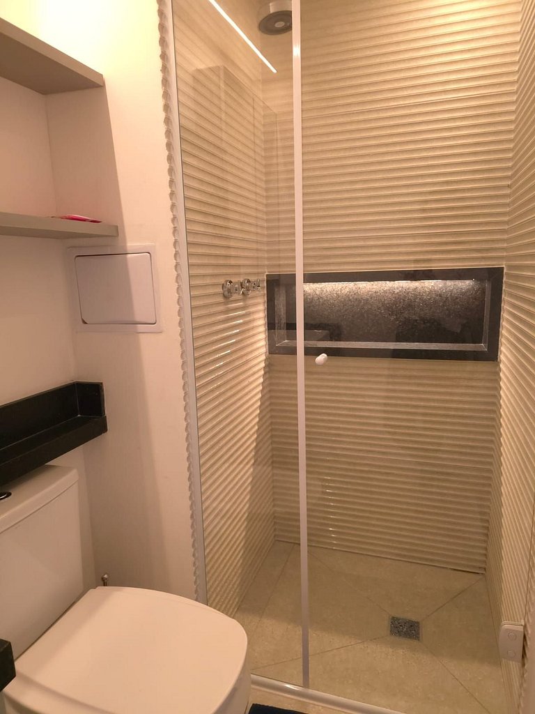 Studio Novo ao lado Metrô Brooklin!