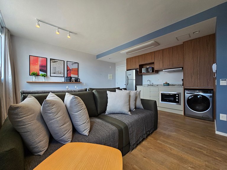 Studio c/ Vaga + Máq. Lavar Roupa - EzTower