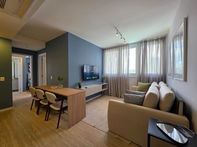 Apart. 2 dormitórios + Máq. Lavar | EzTower