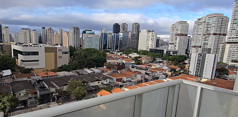 Studio com Terraço - Shop Morumbi e Consulado EUA!